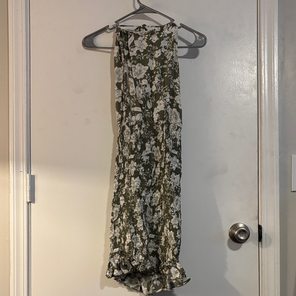 SHEIN Green and White Floral Dress